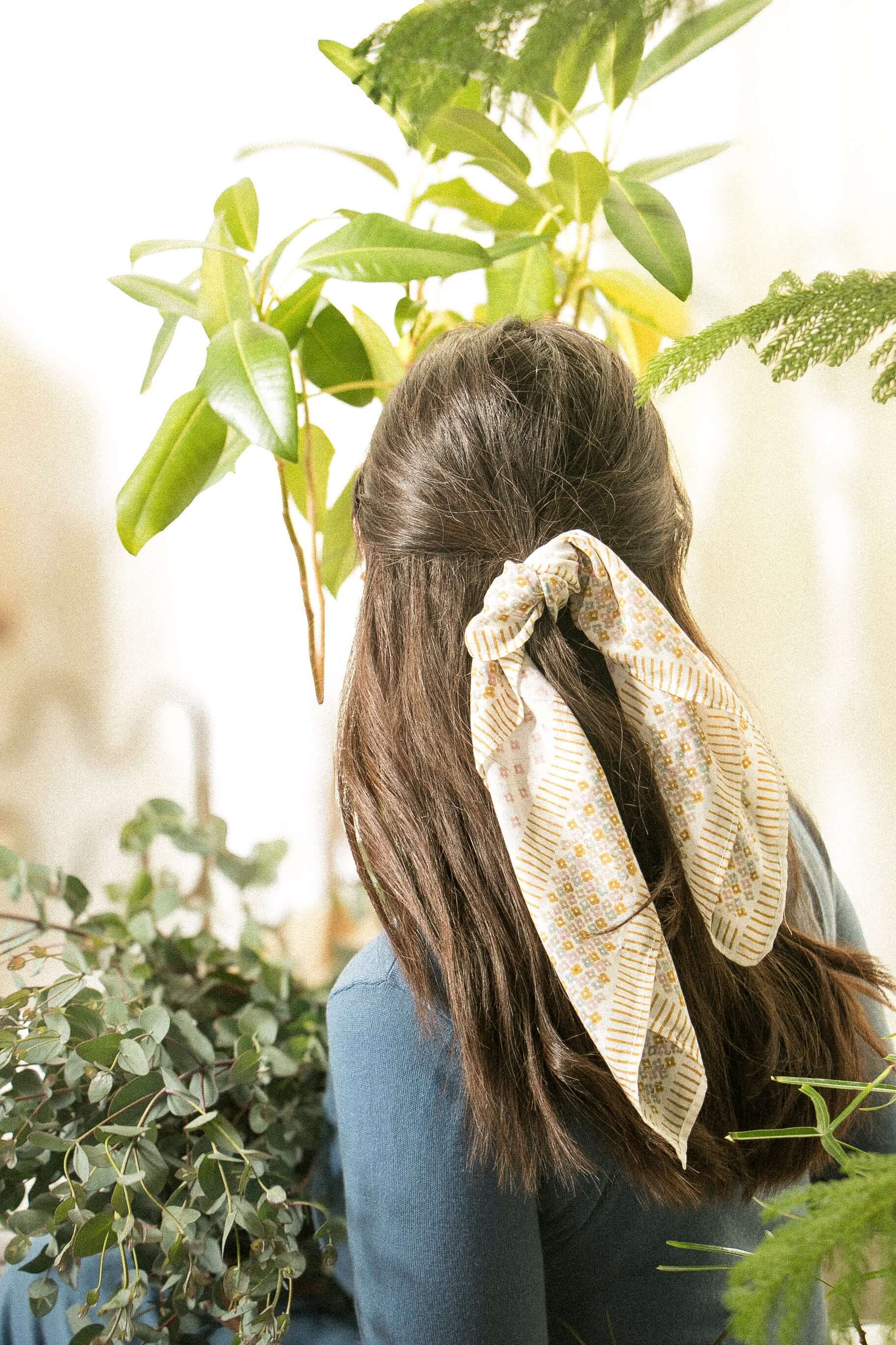 Hand-Block Printed  Daizy print bandana